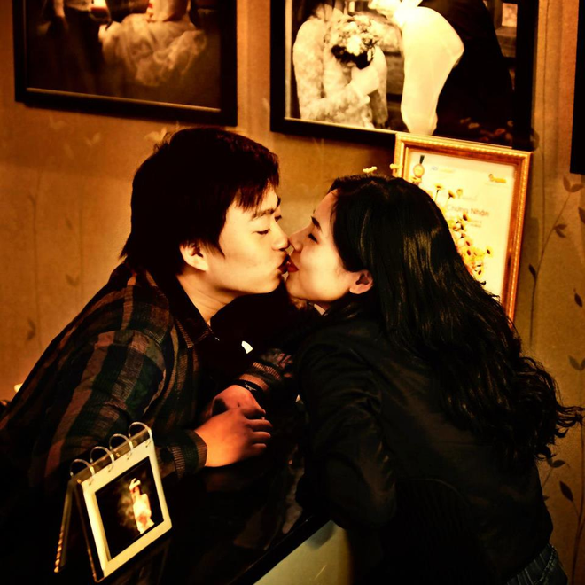 Chồng tặng vợ cả trăm triệu đồng nhân dịp sinh nhật: Tiền không mua được thanh xuân của em sau bao năm vất vả...